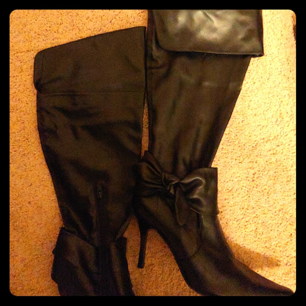Calf high boots